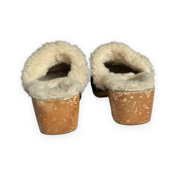 UGG Australia Black‎ Kalie Suede Shearling Lined Studded Clog Mules Slides - Picture 7 of 9